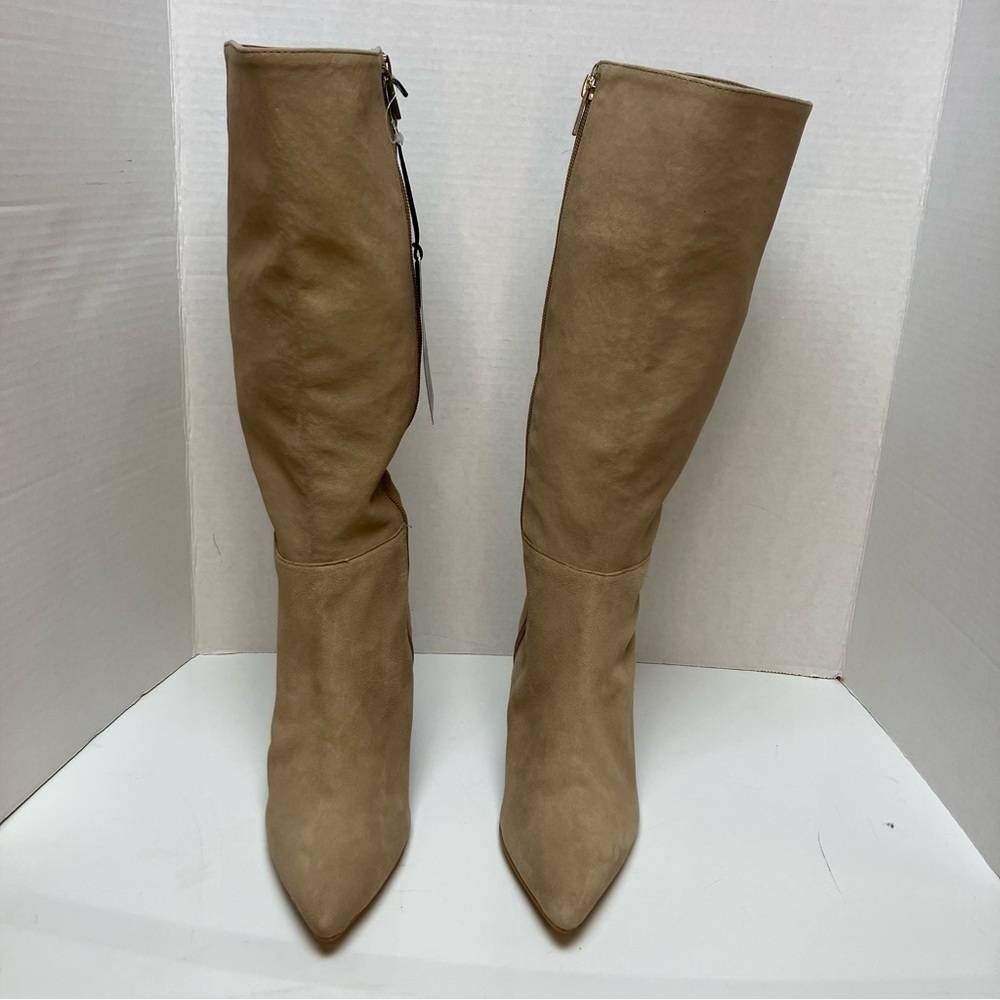 Vince Comuto tan genuine upper leather boot size 8,